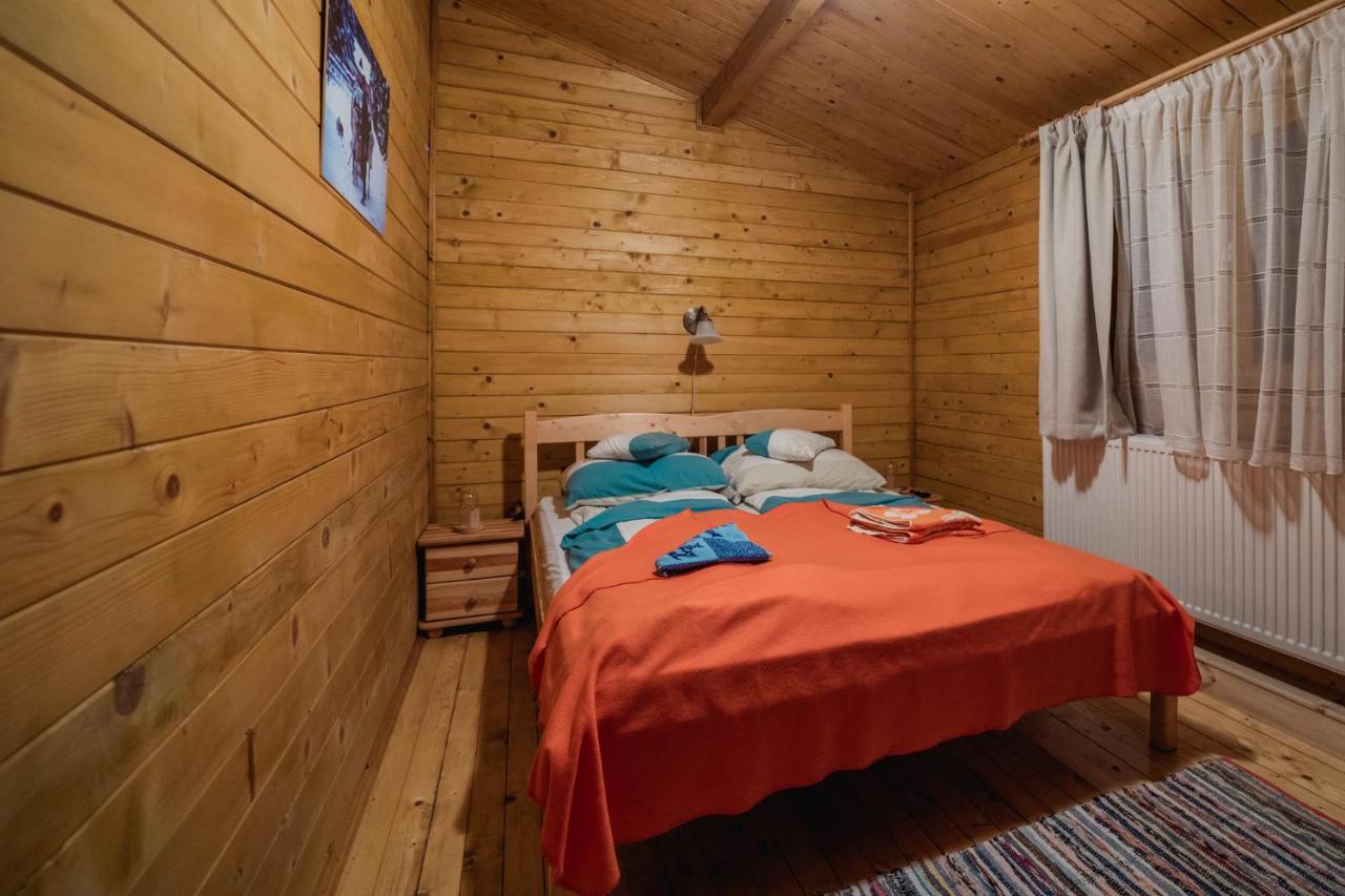 Biotour Camping & Restaurant Ghimeş-Făget Eksteriør billede