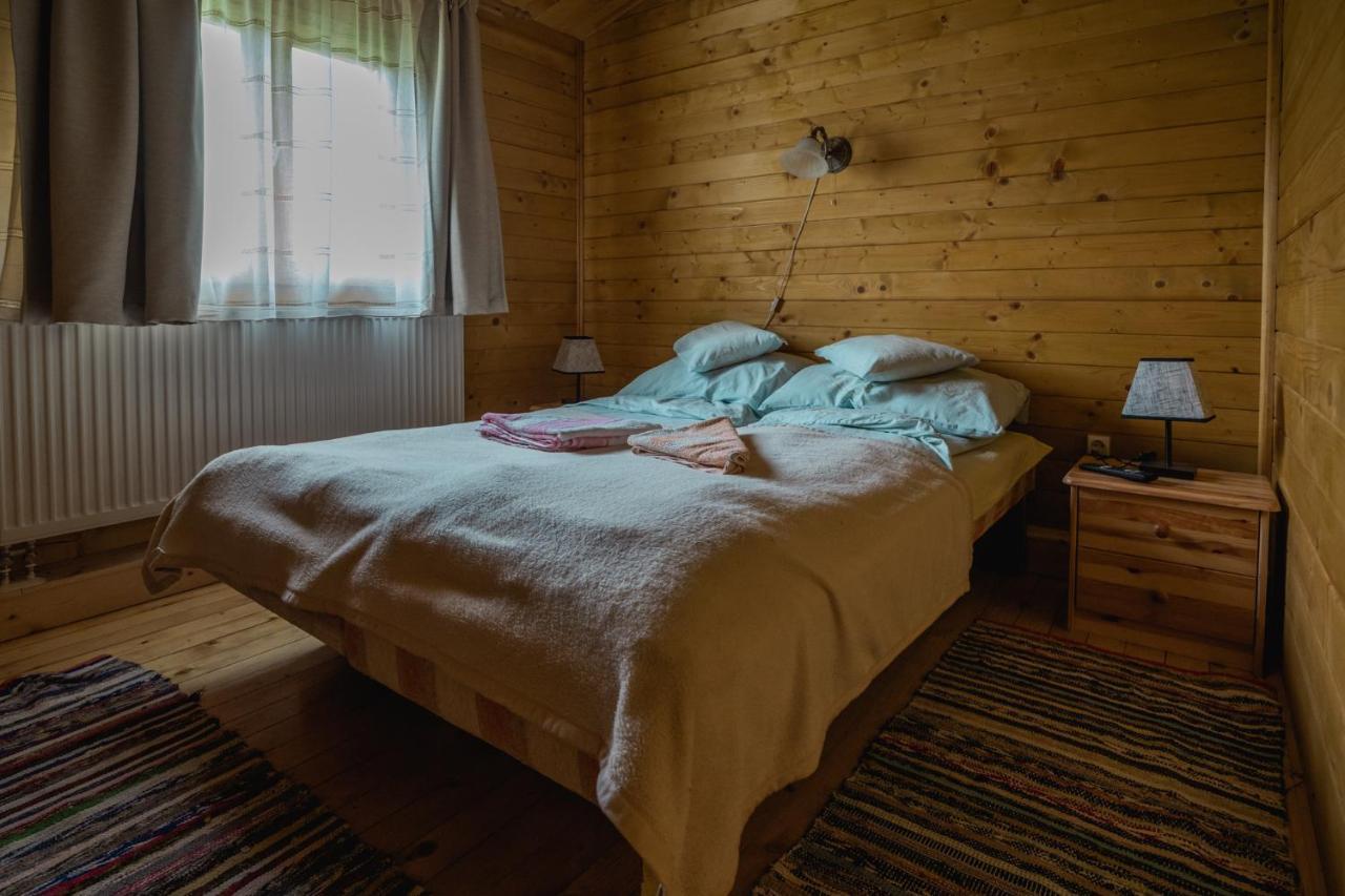 Biotour Camping & Restaurant Ghimeş-Făget Eksteriør billede