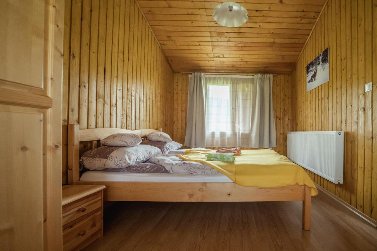 Biotour Camping & Restaurant Ghimeş-Făget Eksteriør billede