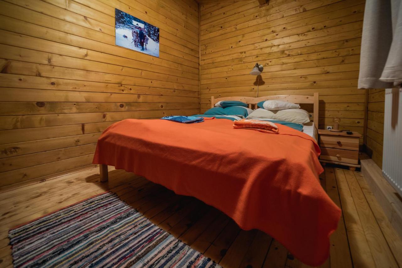 Biotour Camping & Restaurant Ghimeş-Făget Eksteriør billede