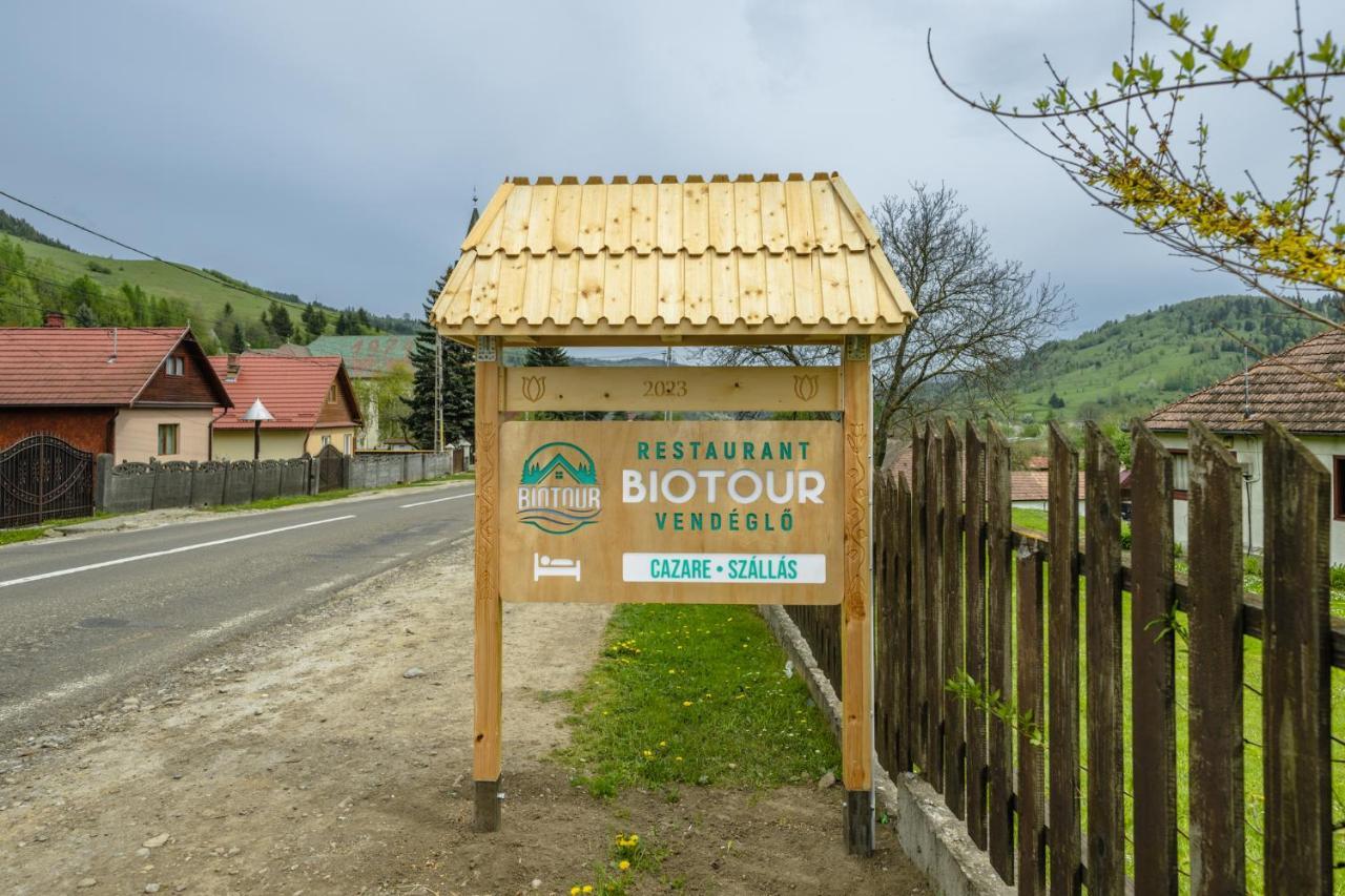 Biotour Camping & Restaurant Ghimeş-Făget Eksteriør billede
