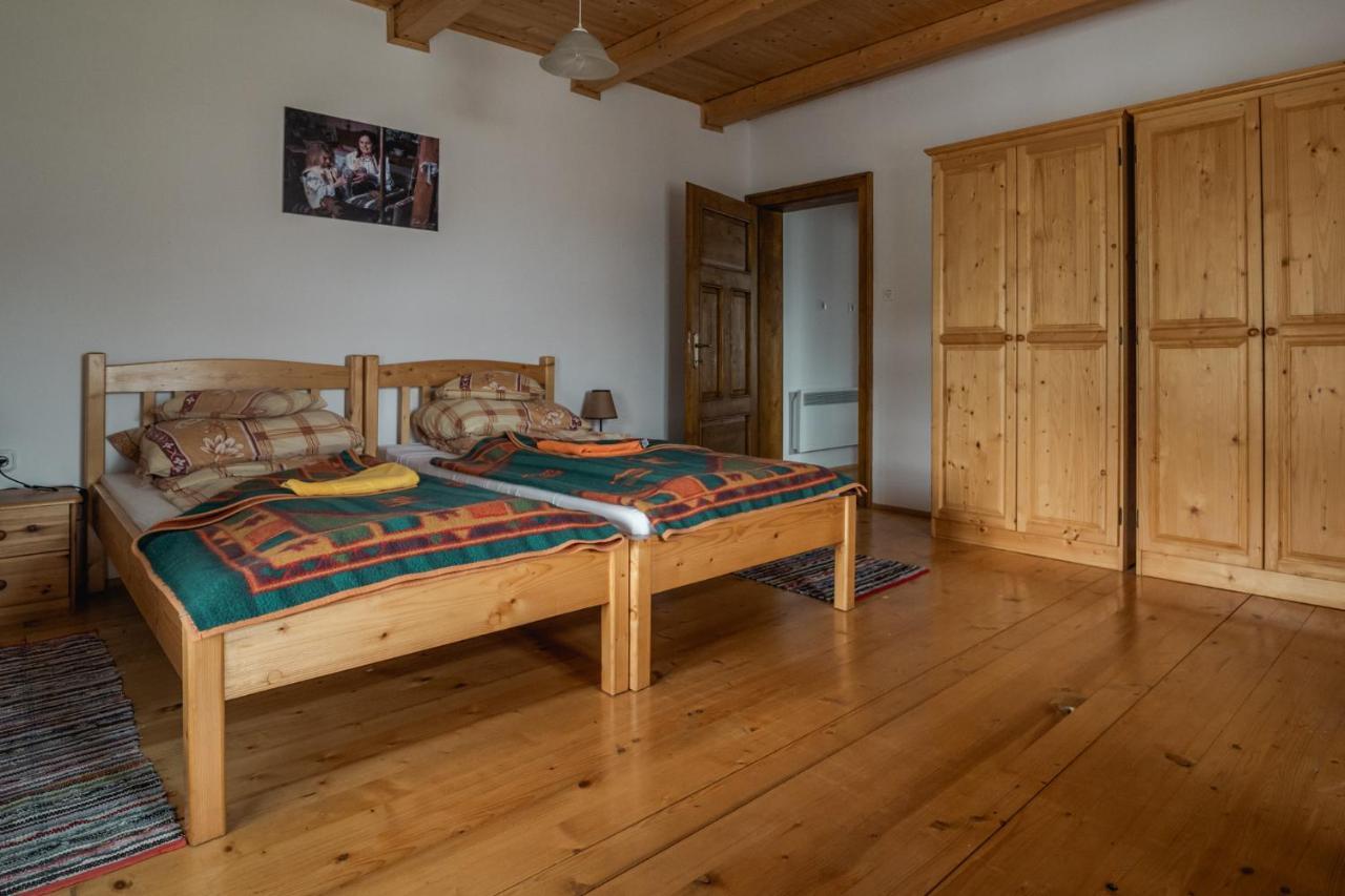 Biotour Camping & Restaurant Ghimeş-Făget Eksteriør billede